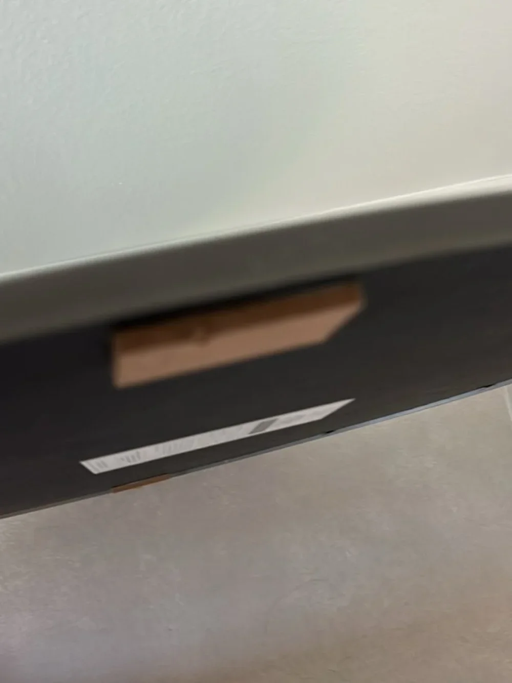 N/A gray border